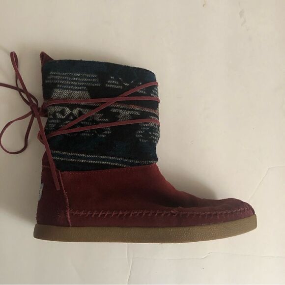 Toms Aztec style leather moccasin lace up boots size 6 - Picture 5 of 9